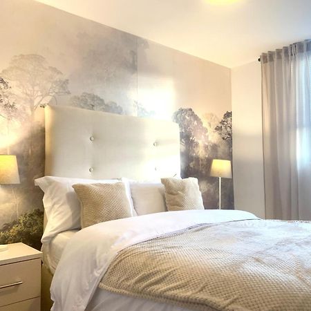 Large Stylish 3 Bedroom City Centre Apartment Free Secure Parking Liverpool Esterno foto