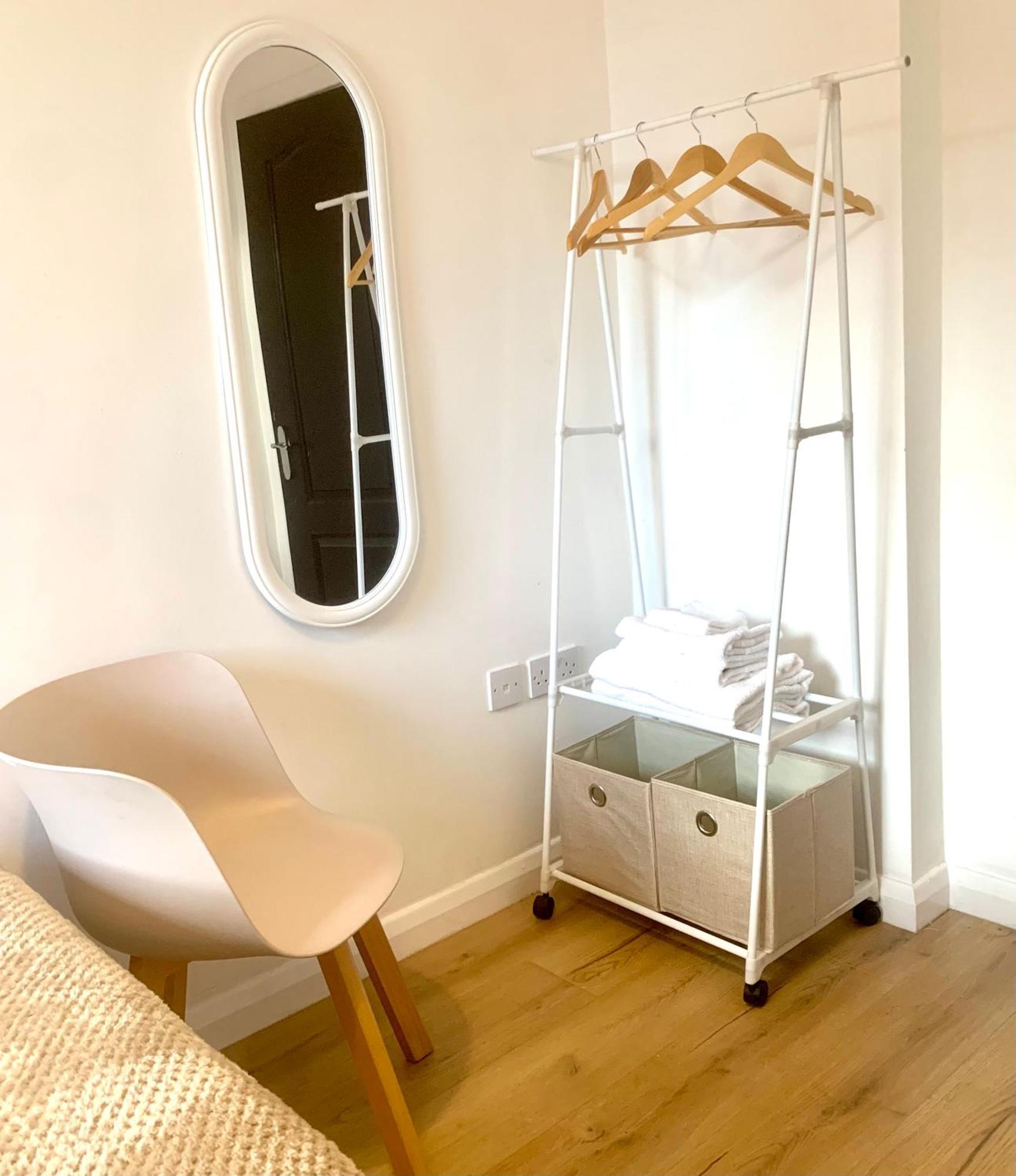 Large Stylish 3 Bedroom City Centre Apartment Free Secure Parking Liverpool Esterno foto